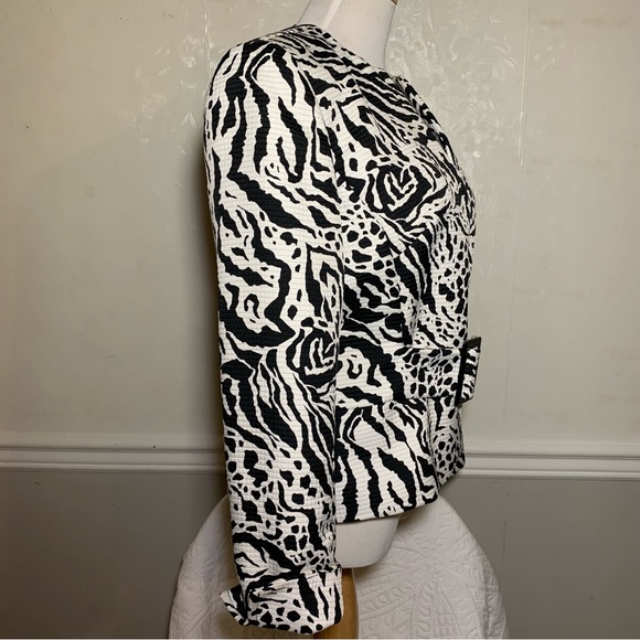 Liz Claiborne Animal Print Blazer/Jacket Size 12 - Picture 2 of 15